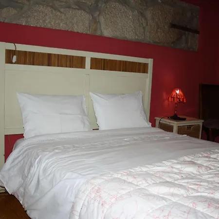 Pensjonat Residencia Pedra Antiga
