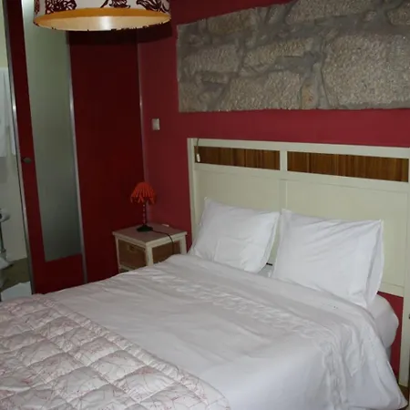 Residencia Pedra Antiga Pensión 3*