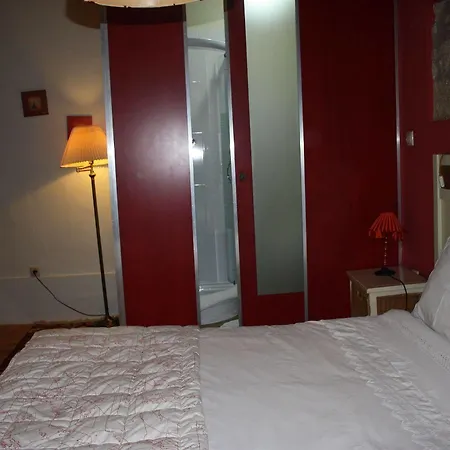 Residencia Pedra Antiga Gæstehus 3*
